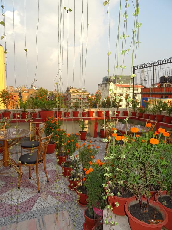 Kathmandu Grand Hotel Exterior foto